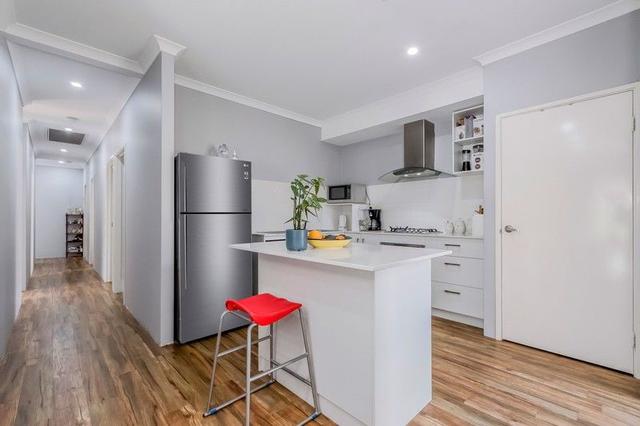 9 Redshank Lane, WA 6110