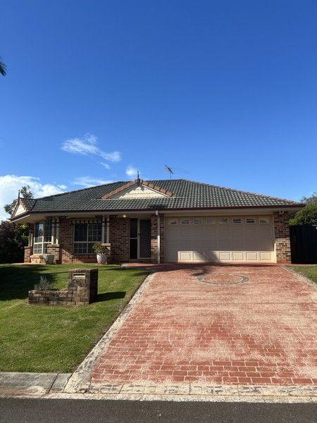 8 Courtney Place, QLD 4165