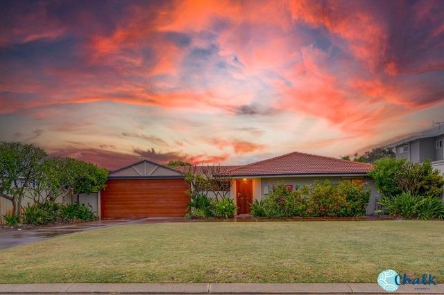 12 Saunders Street, WA 6169