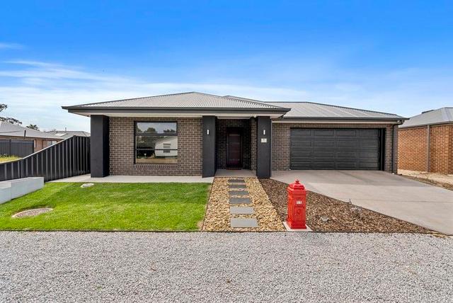 11 Moss Street, VIC 3636