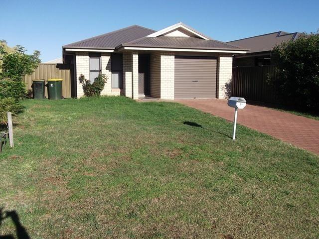 3A Thornett Place, NSW 2830