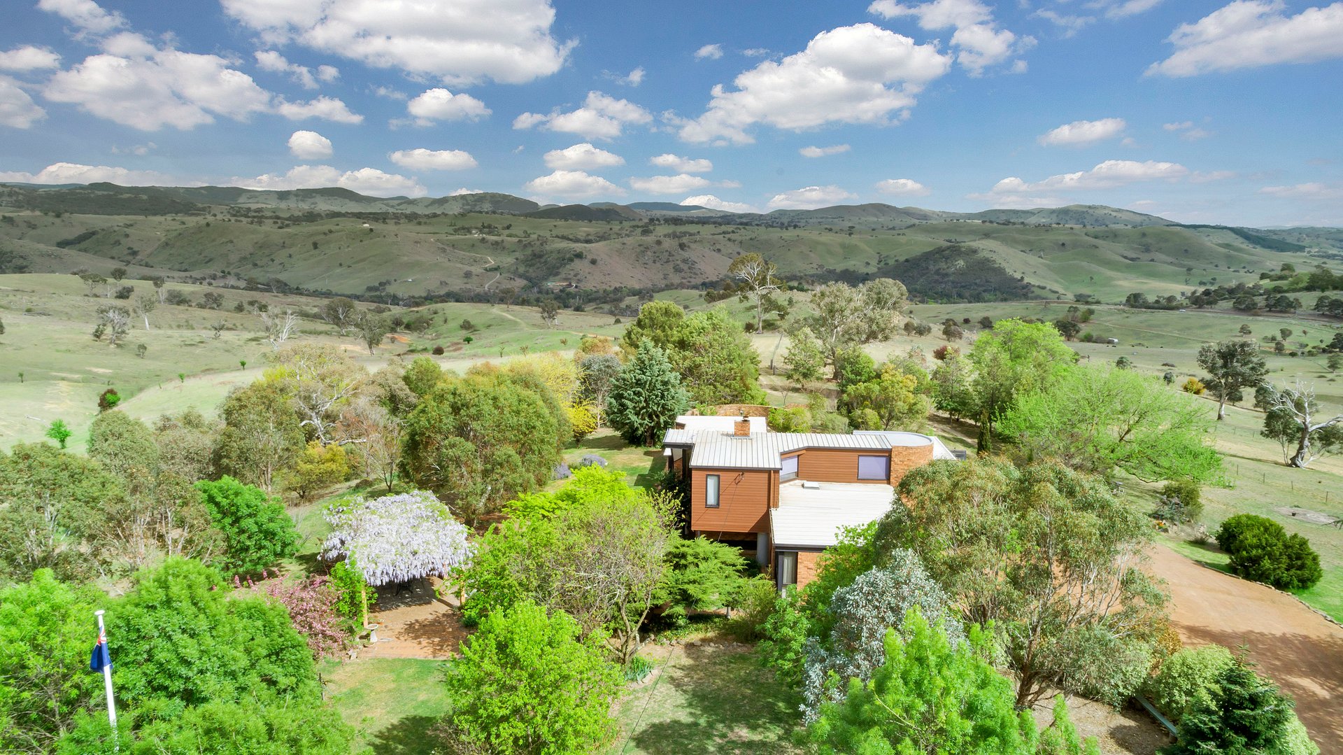 4 River Bend Road, Wallaroo NSW 2618 Allhomes