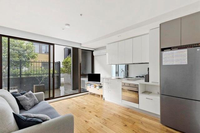 1013/182 Edward Street, VIC 3057