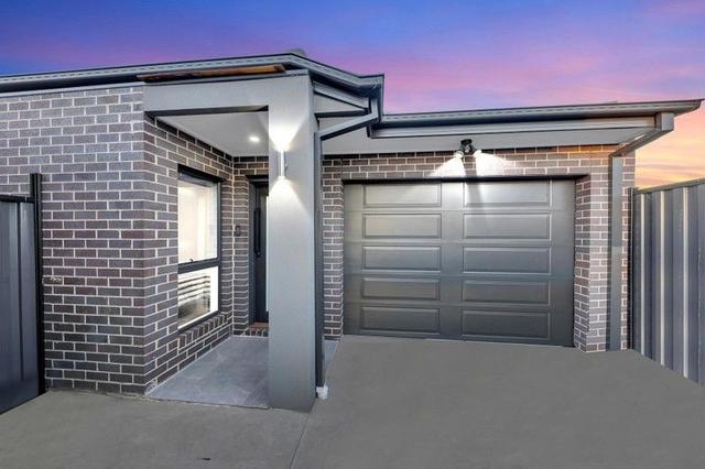 2/8 Waverley Court, VIC 3064