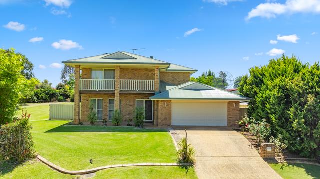 10 Lake Edgecombe Close, NSW 2460