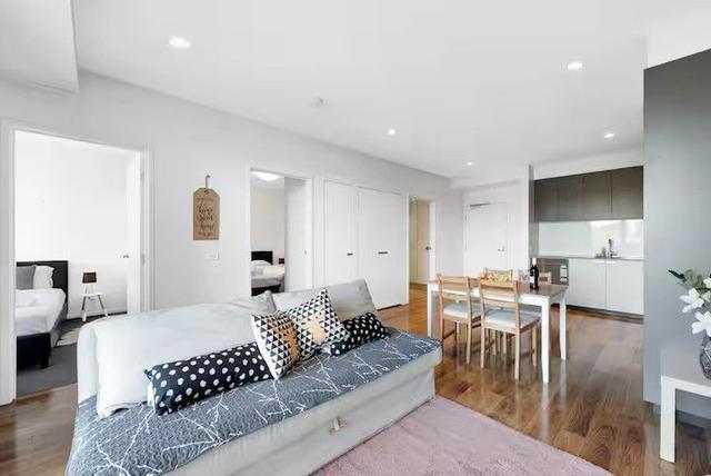 303/71 Henry  Street, VIC 3031