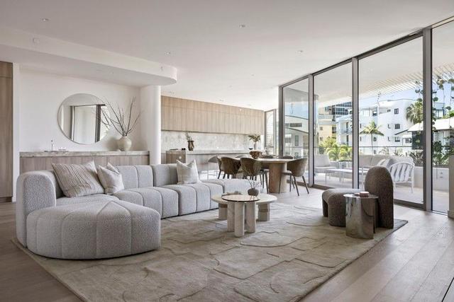 201/121 Oxlade Drive, QLD 4005