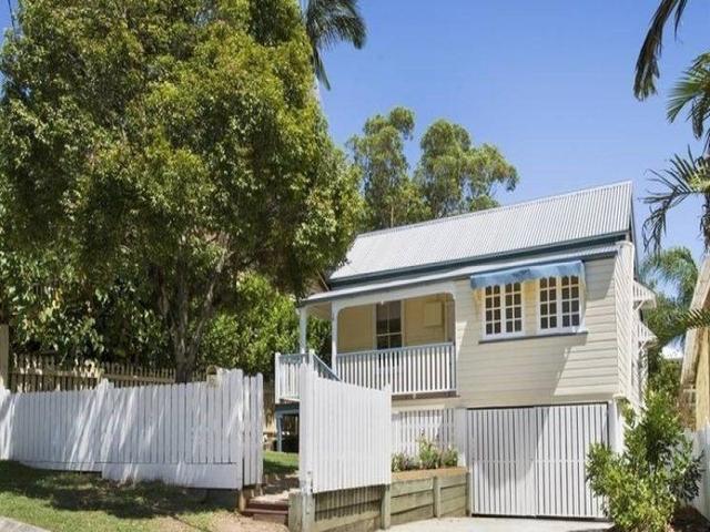 16 Argyle Street, QLD 4059
