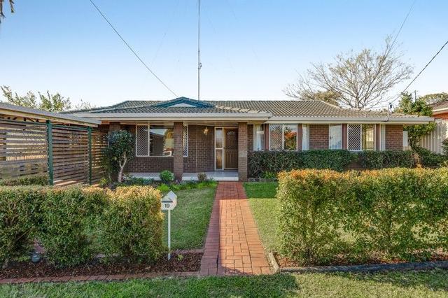 19 Hinkler Crescent, QLD 4350