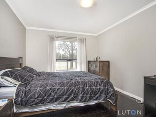 bedroom 2.JPG