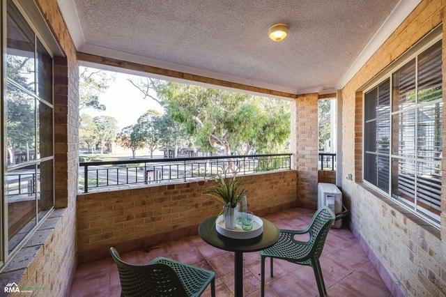 14/2 Plaistow Street, WA 6027