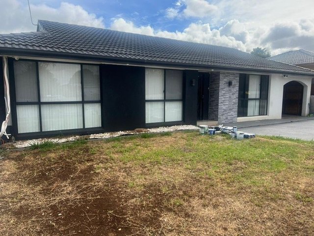 8 Adamson  Street, NSW 2167