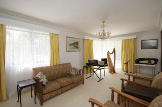 Lounge (2007-11-01)