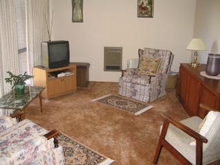 Lounge (2005-05-18)