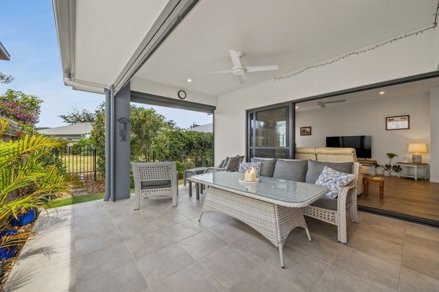 222/2 Retreat  Drive, QLD 4556