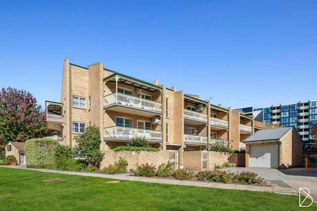 121/33 Currong Street, ACT 2612