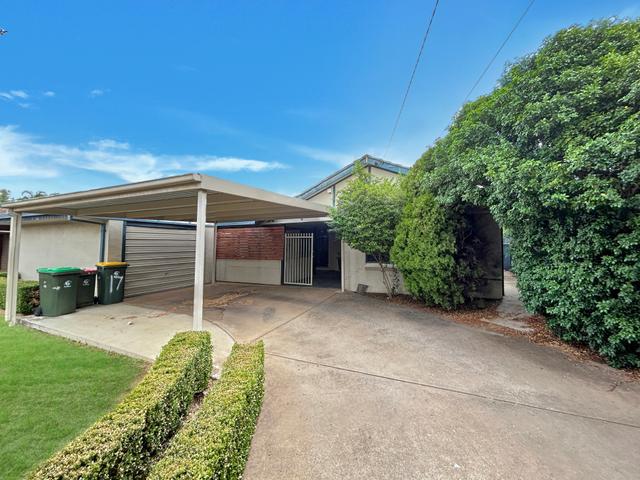 17 Howard Avenue, NSW 2830