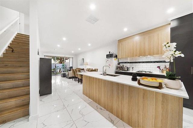 2/22 McMahon Place, SA 5023