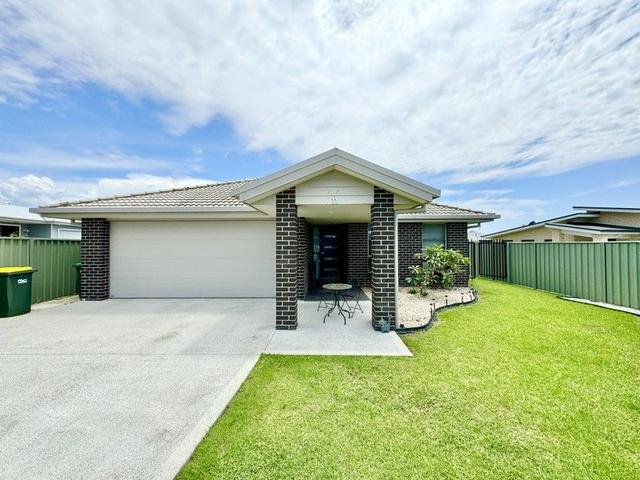 11 Threadfin Court, NSW 2430