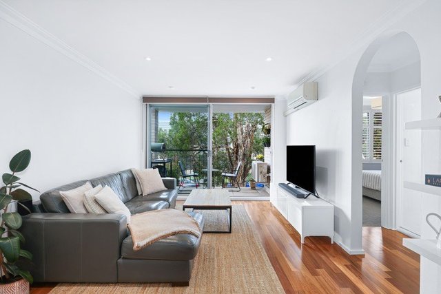 2/12 Bortfield Drive, NSW 2046