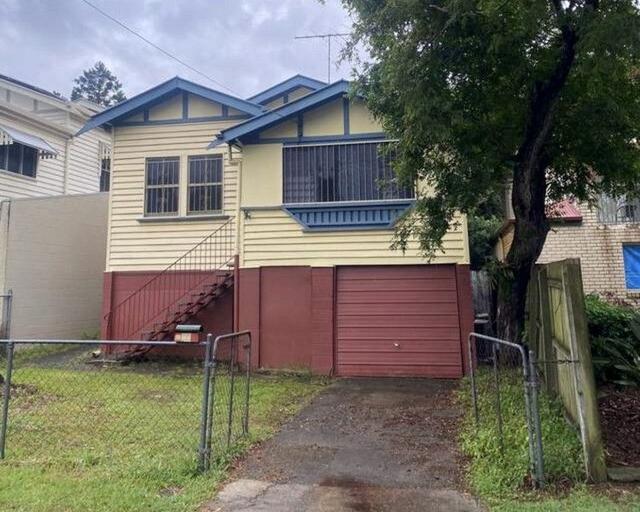 81 Swan Street, QLD 4031