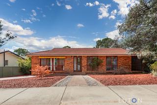 120 Learmonth Drive