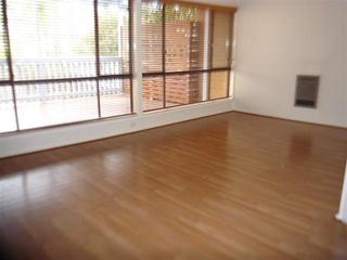 Lounge (2009-04-08)
