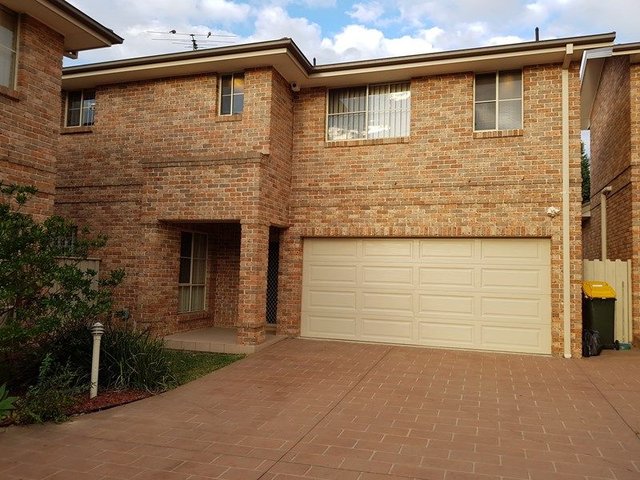 3/1 Mathinna Circuit, NSW 2171