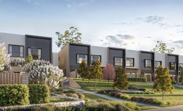 Haven - Grand home with garage, bathtub, rumpus, WIR + more - Type K, NSW 2620