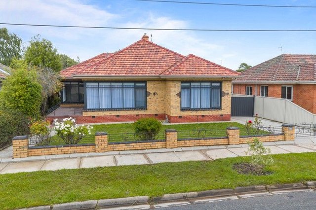 5 Hawthorn Grove, VIC 3355