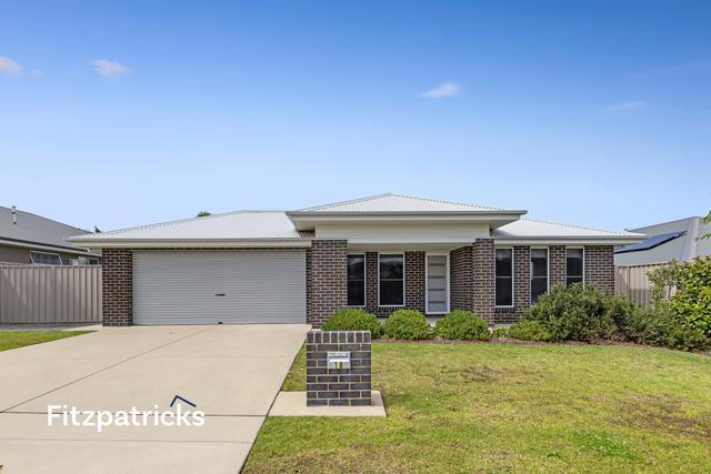 18 Opperman Street, NSW 2650