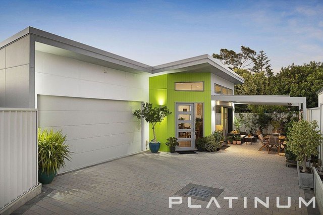 25A Mayflower Crescent, WA 6025