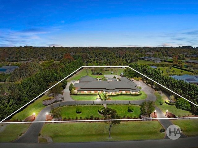 2 Warrenda Place, VIC 3918