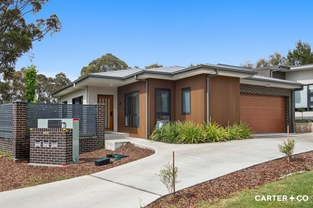 1/8 Hibbins Place, ACT 2615