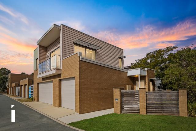 11 Desmond Lane, ACT 2914