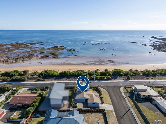 8 Penguin Road, TAS 7315