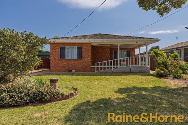 10 Zarebski Street, NSW 2830