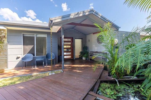 10 Warn Close, NSW 2548