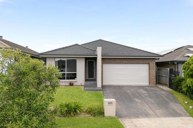 6 Caledonia Crescent, NSW 2557