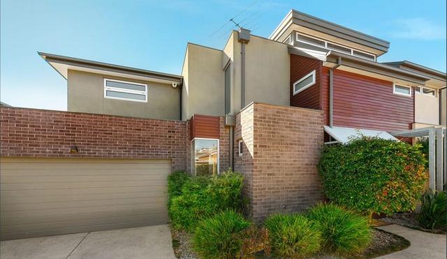 3/57 Poath Road, VIC 3163