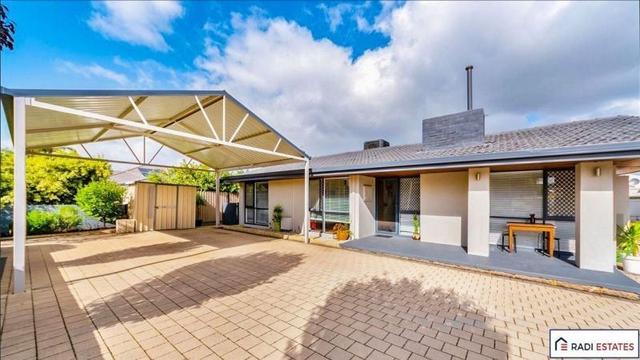 27 Dormans Rd, WA 6062