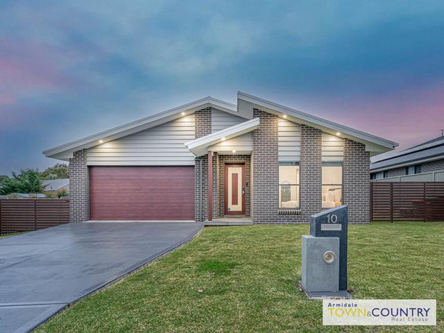 10 Peterson Drive, NSW 2350