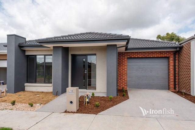 18 Handley Crescent, VIC 3809