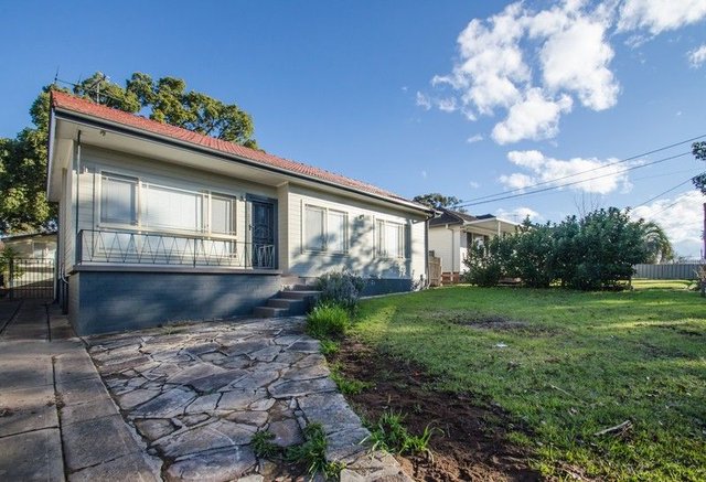8 Elizabeth Crescent, NSW 2747