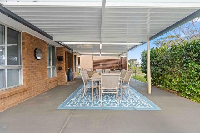 15 Blue Mist Close, NSW 2540