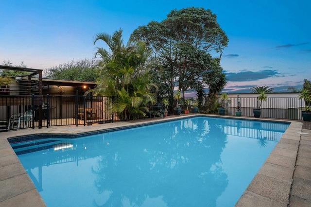 18 Carnegie Circuit, NSW 2036