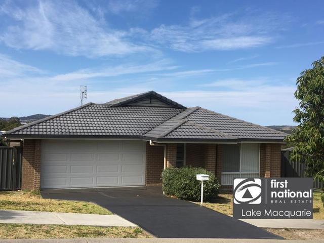 10 Hooghly Avenue, NSW 2285