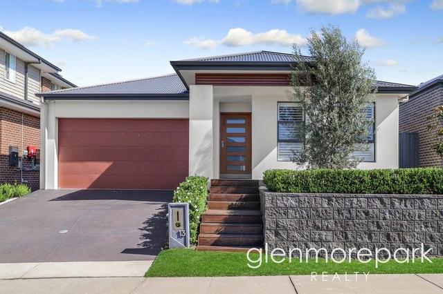 13 Cashmere Road, NSW 2745