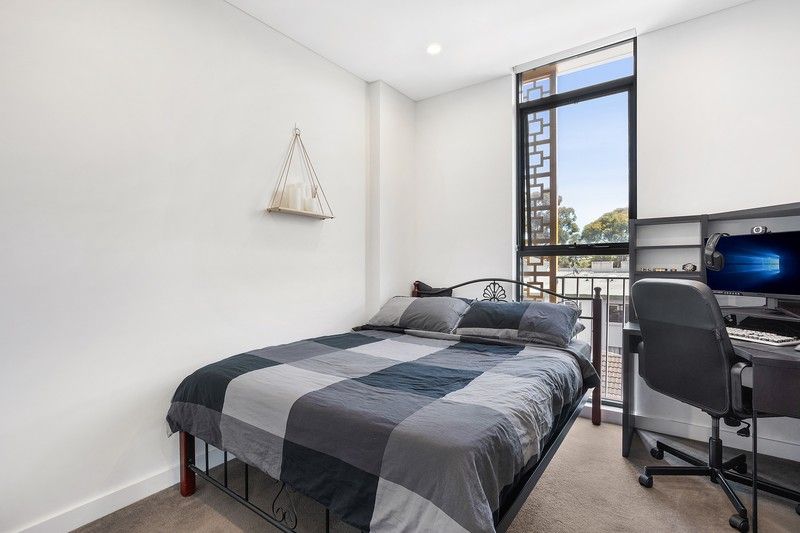 https://images.allhomes.com.au/property/photo/9160bb8deebd34774e8d54ded6eb8bad_hd.jpg