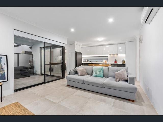 5/213 Fisher Street, WA 6105